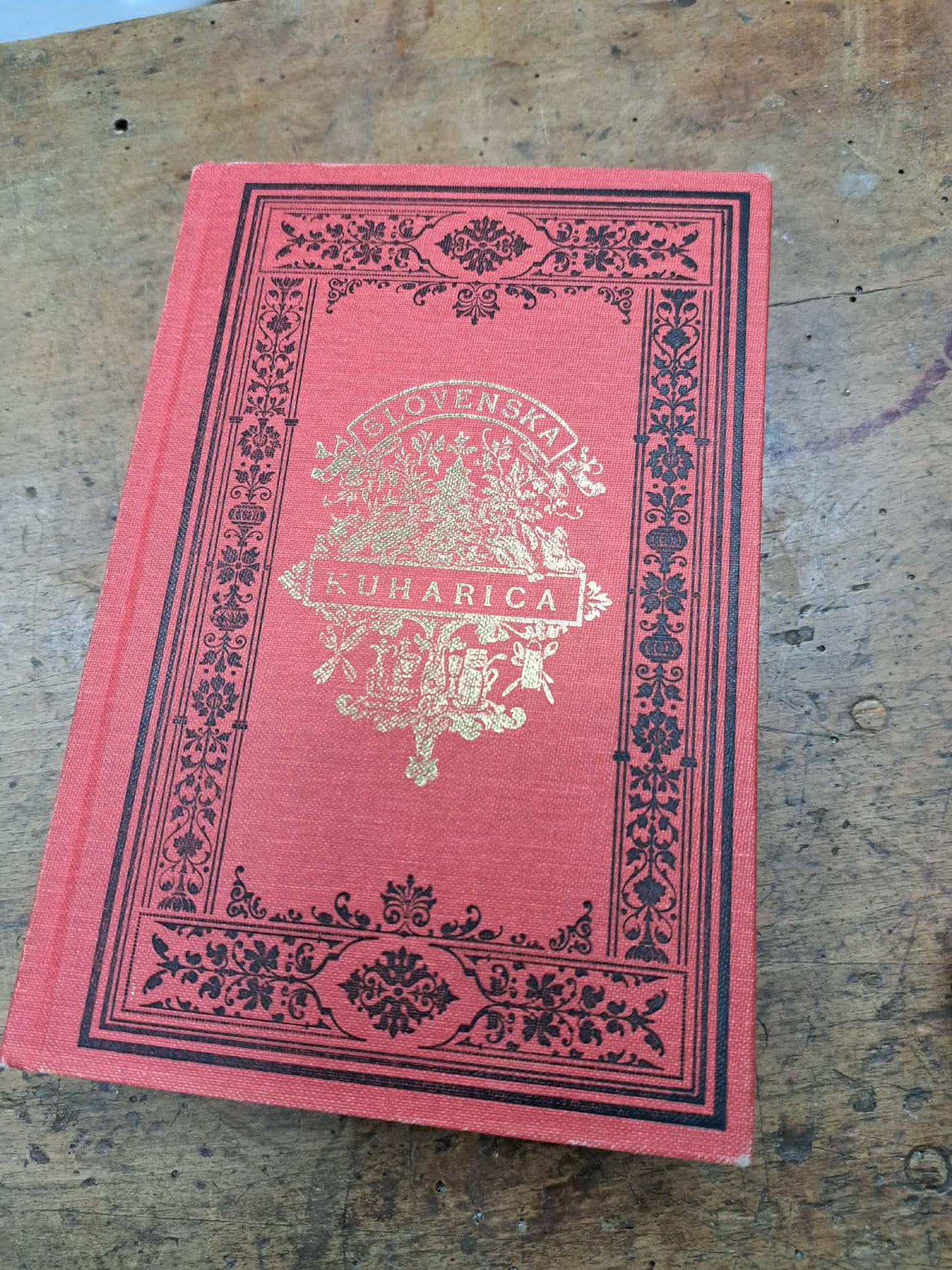 Kuharska knjiga SLOVENSKA KUHARICA replika